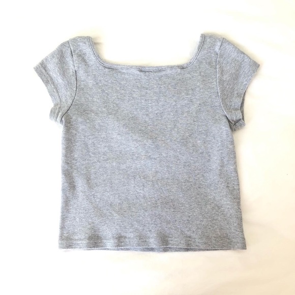 Brandy Melville ruched front cropped t shirt - Picture 3 of 3